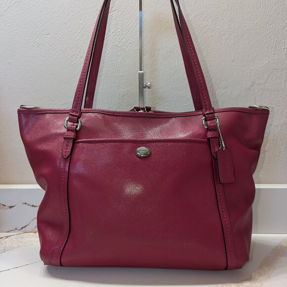 Coach red crossbody/shoulder tote bag. EUC! - Picture 1 of 7